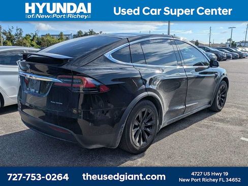 Used 2020 Tesla Model X Long Range AWD/4WD image 2