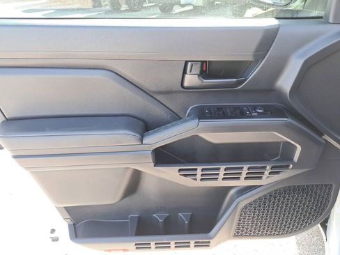 Certified 2024 Toyota Tacoma SR image 13