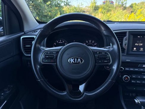 Used 2018 Kia Sportage EX AWD/4WD image 18