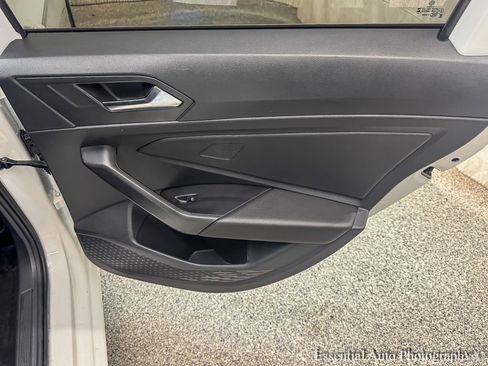 Used 2024 Volkswagen Jetta S image 22