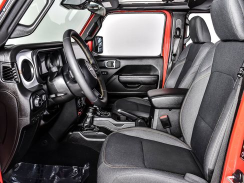 Used 2024 Jeep Wrangler Unlimited Sport AWD/4WD image 14