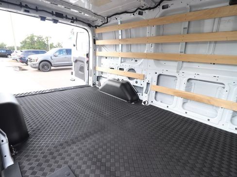 Used 2025 Ford Transit 250 Low Roof w/ Exterior Upgrade Package RWD image 16