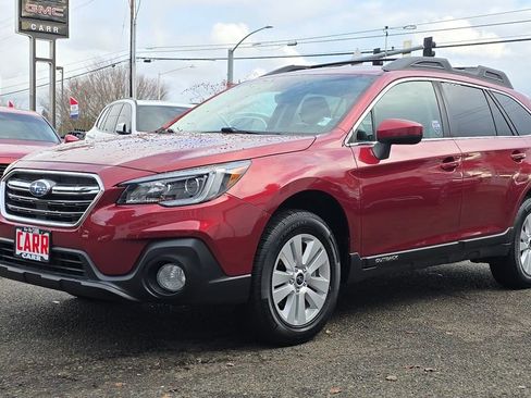 Used 2019 Subaru Outback 2.5i Premium image 7