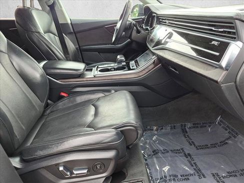 Used 2019 Audi Q8 Prestige AWD/4WD image 22