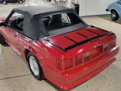 Used 1989 Ford Mustang GT RWD image 29