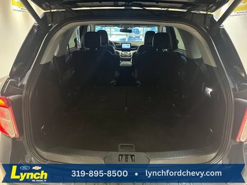 Used 2024 Ford Explorer XLT w/ Equipment Group 202A AWD/4WD image 23