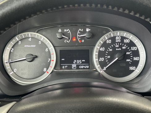 Used 2013 Nissan Sentra SR w/ Driver Pkg image 27