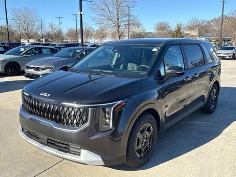 New 2026 Kia Carnival LXS image 3