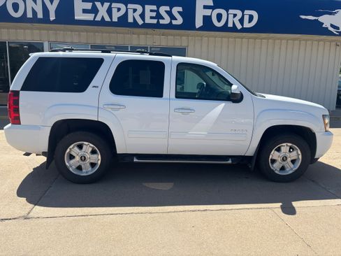Used 2013 Chevrolet Tahoe LT AWD/4WD image 2