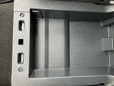 Used 2022 Ford F150 XLT image 10