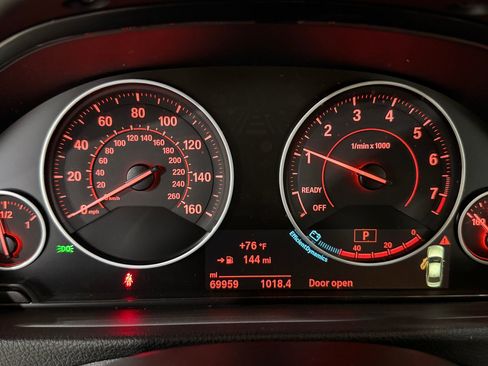 Used 2018 BMW 330i 330i w/ Convenience Package image 19