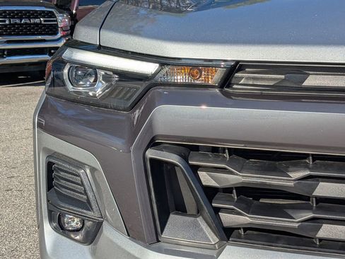 New 2025 Chevrolet Colorado LT w/ LT Convenience Package image 11