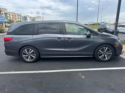 Used 2021 Honda Odyssey Touring image 5
