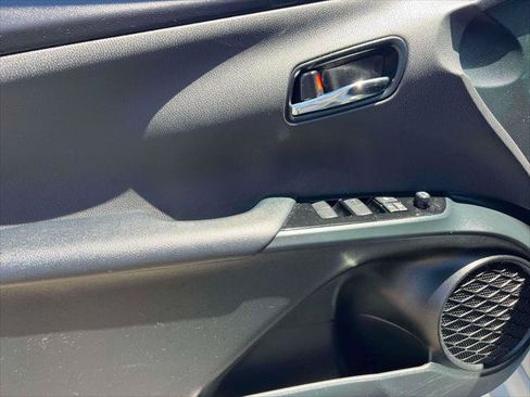 Used 2022 Toyota Prius Prime XLE FWD image 18