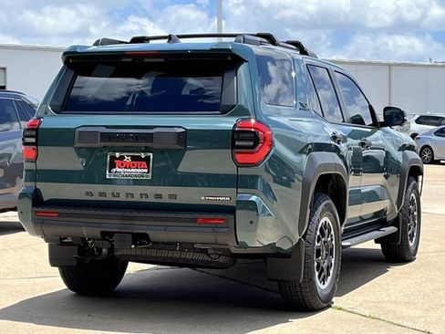 Used 2026 Toyota 4Runner TRD Off-Road Premium AWD/4WD image 10