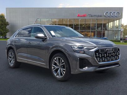 New 2025 Audi Q8 Premium Plus