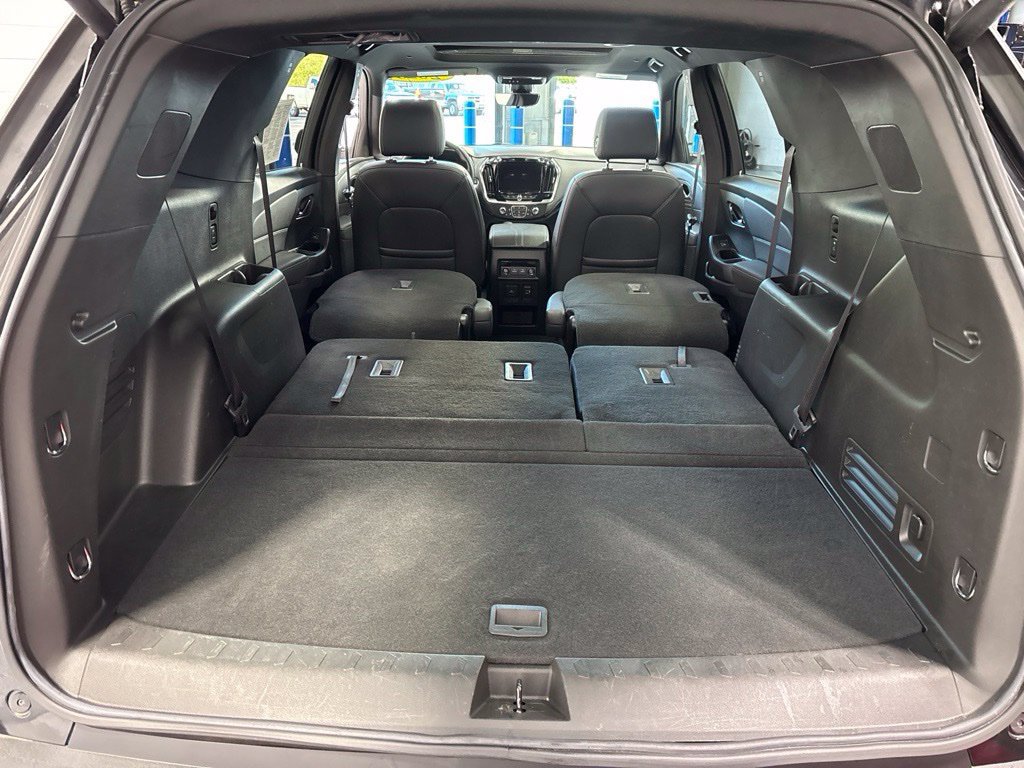 Used 2023 Chevrolet Traverse LT w/ LT Premium Package AWD/4WD image 52