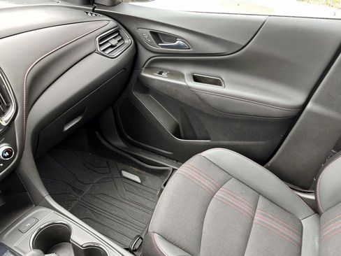 Certified 2023 Chevrolet Equinox RS w/ LPO, Floor Liner Package image 28