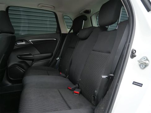 Used 2018 Honda Fit EX image 12