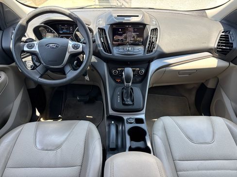 Used 2015 Ford Escape SE w/ SE Chrome Package FWD image 12