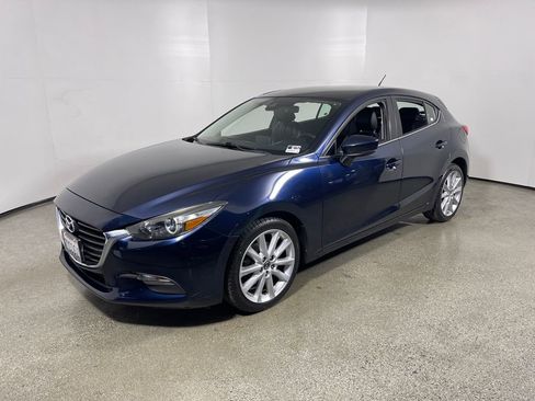 Used 2017 MAZDA MAZDA3 Touring image 7