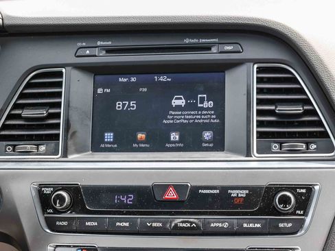 Used 2017 Hyundai Sonata Limited FWD image 16