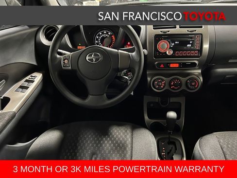 Used 2011 Scion xD image 24