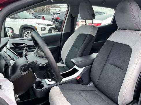Used 2021 Chevrolet Bolt LT image 20