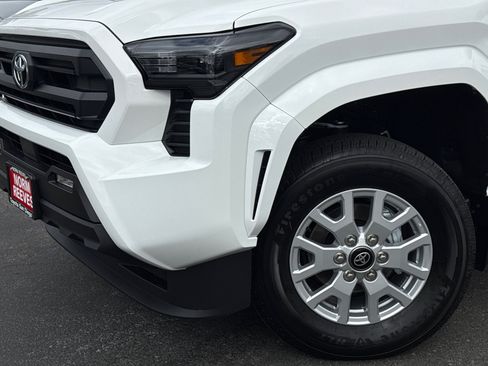 New 2026 Toyota Tacoma SR5 RWD image 3