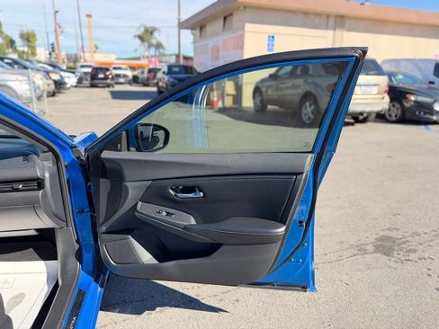 Used 2021 Nissan Sentra SV FWD image 33