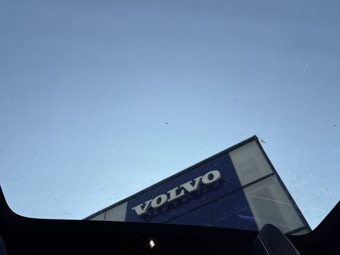 New 2026 Volvo EX30 Ultra image 18