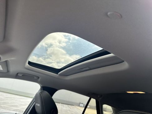 New 2025 Chevrolet Trax ACTIV w/ Sunroof Package image 13
