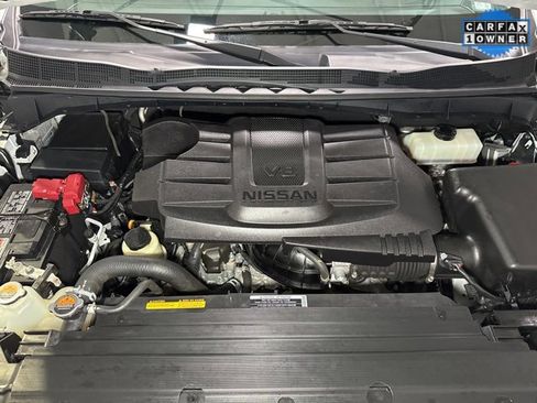Used 2023 Nissan Titan S image 3