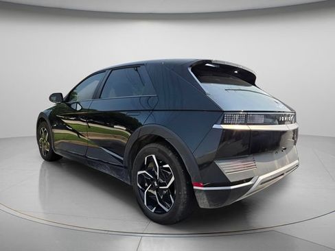 Certified 2024 Hyundai Ioniq 5 SE RWD image 7