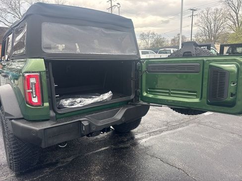 Used 2024 Ford Bronco Wildtrak AWD/4WD image 11
