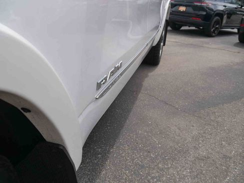 Used 2021 RAM 1500 Limited AWD/4WD image 16