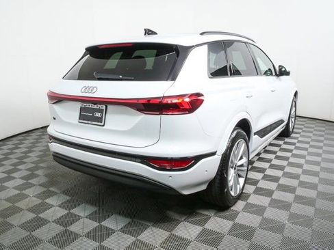 Certified 2025 Audi Q6 e-tron Premium Plus w/ Premium Plus image 3