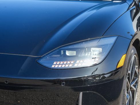 New 2025 Hyundai Ioniq 6 SEL image 7