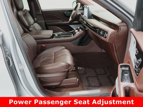 Used 2023 Lincoln Aviator Black Label w/ Dynamic Handling Package image 43