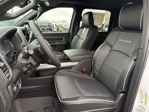 New 2026 RAM 3500 Laramie AWD/4WD image 31