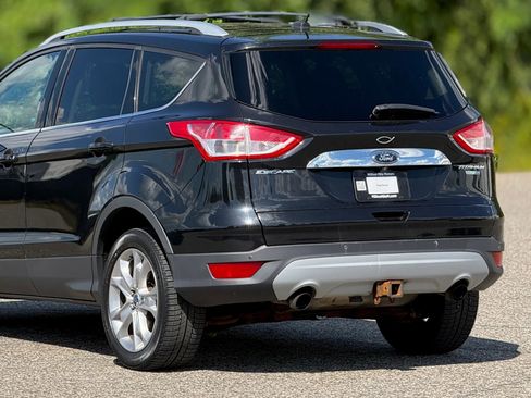 Used 2014 Ford Escape Titanium w/ Equipment Group 401A AWD/4WD image 16