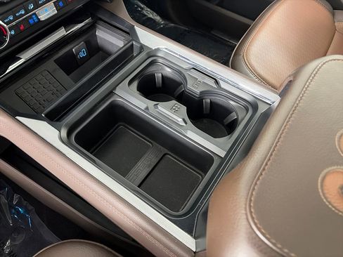 Used 2025 Ford F450 King Ranch w/ Chrome Package image 22