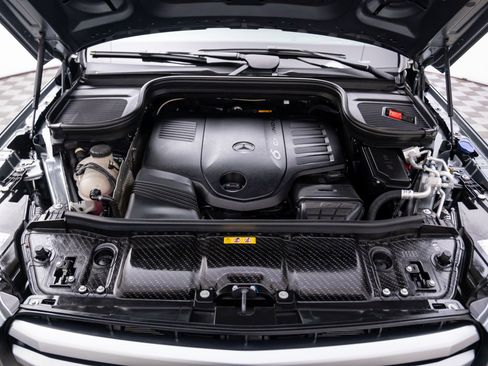 New 2025 Mercedes-Benz GLS 450 4MATIC image 33