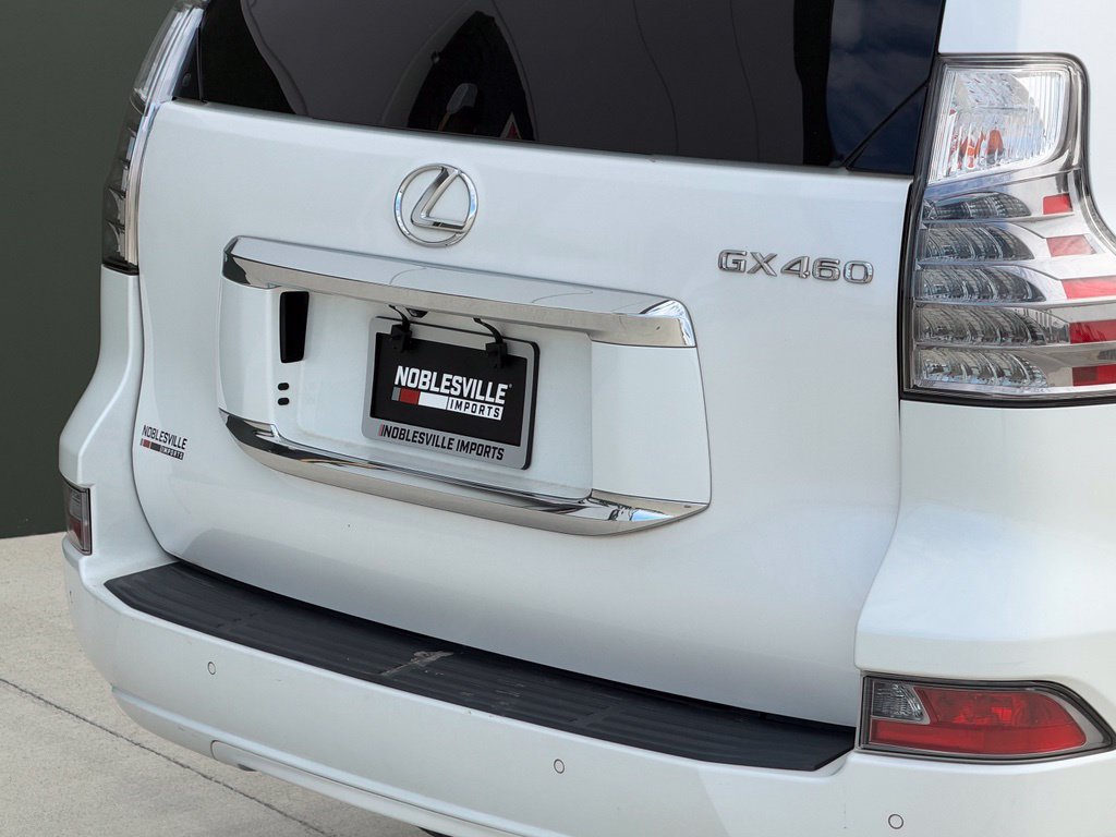 Used 2016 Lexus GX 460 Luxury AWD/4WD image 10