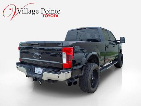 Used 2018 Ford F250 Lariat w/ Lariat Ultimate Package AWD/4WD image 4