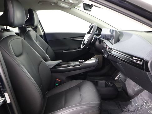 Used 2023 Kia EV6 Wind RWD image 18