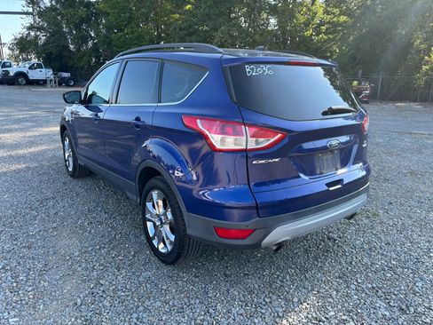 Used 2016 Ford Escape SE w/ SE Leather Comfort Package AWD/4WD image 2