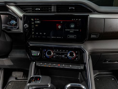 Used 2025 GMC Sierra 1500 Denali w/ Denali Reserve Package image 20