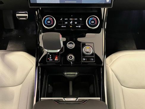 Used 2023 Land Rover Range Rover Sport First Edition AWD/4WD image 47
