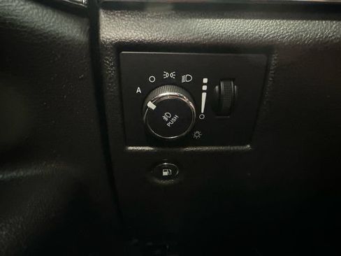 Used 2021 Jeep Grand Cherokee Overland AWD/4WD image 22